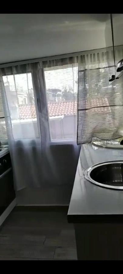 Mimoza Appartament Golem  Exterior foto